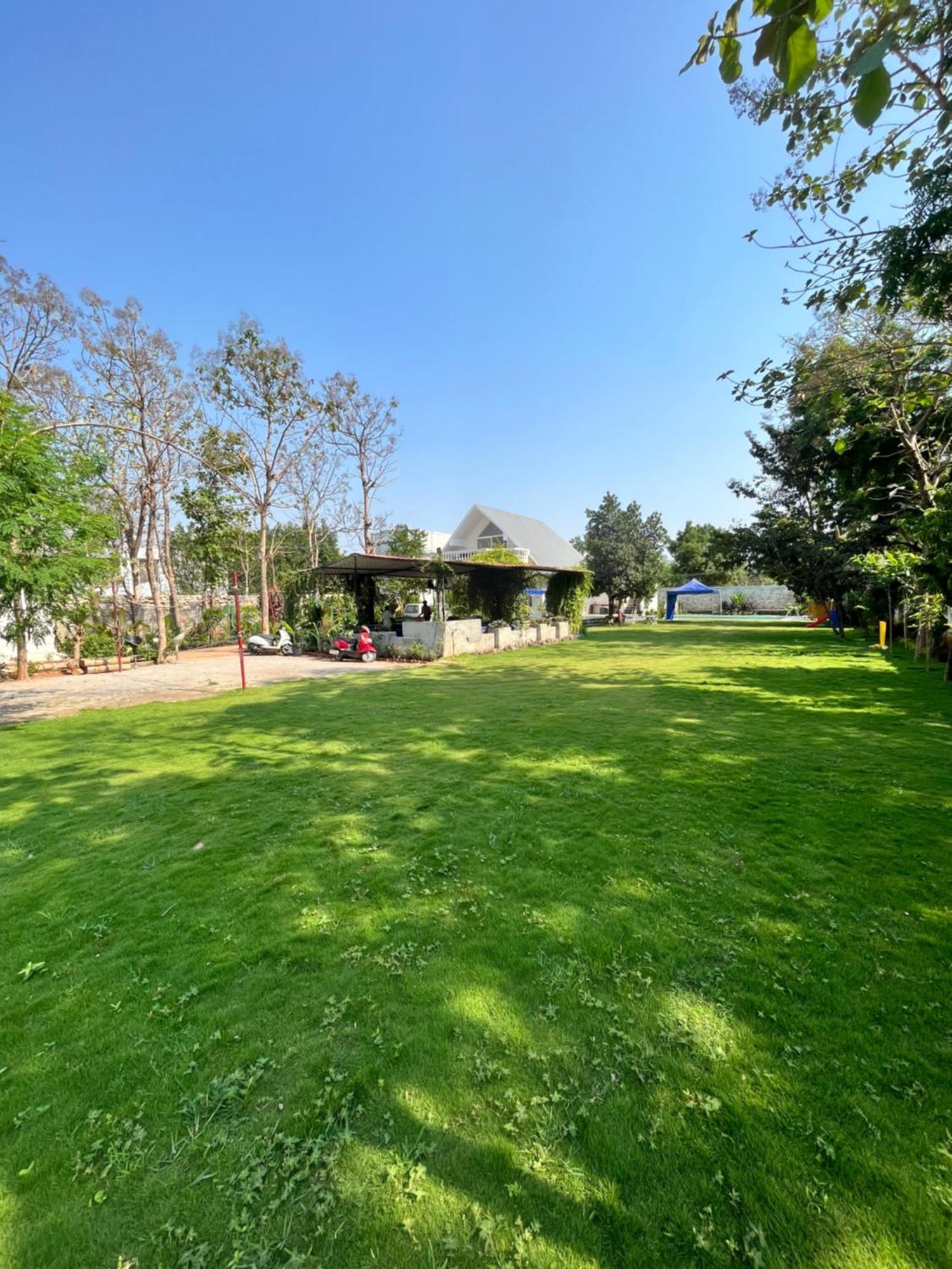 Jlr Farm Stay Hyderabad Luaran gambar